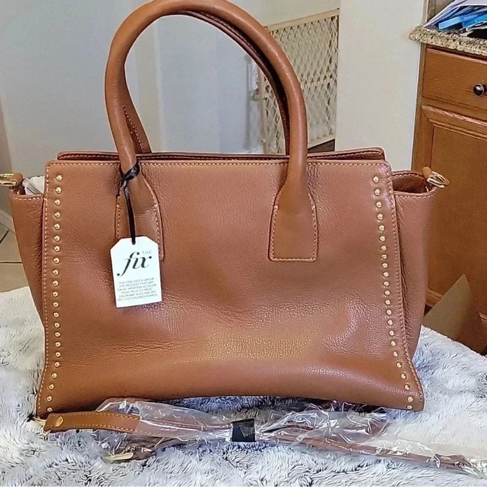 Brown satchel handbag purse